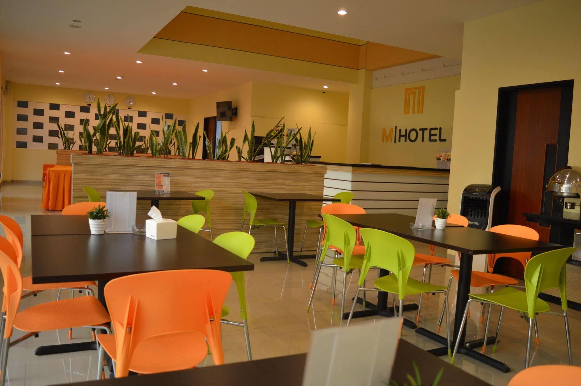 M Hotel Матарам Экстерьер фото